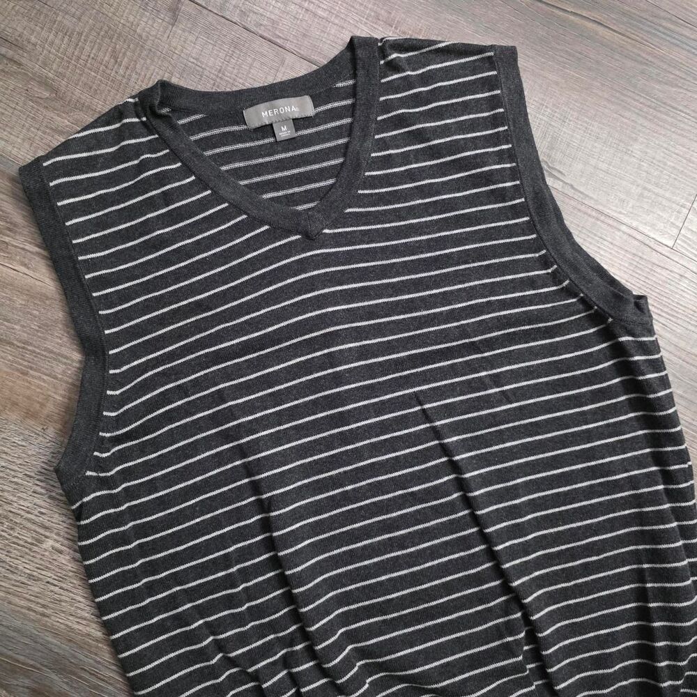 Merona Gray Striped Sleeveless V-Neck Top M